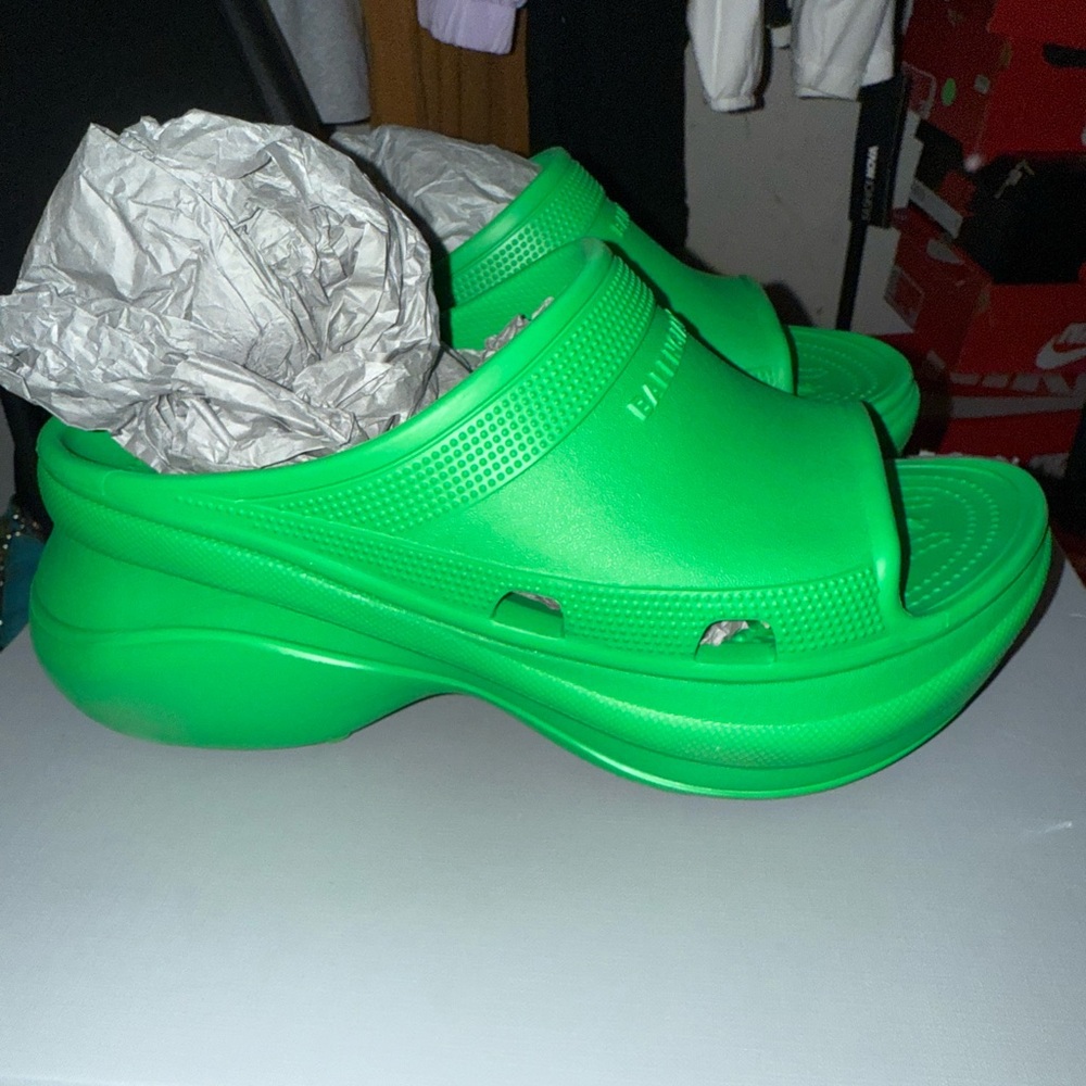Balenciaga crocs X pool slide sandals